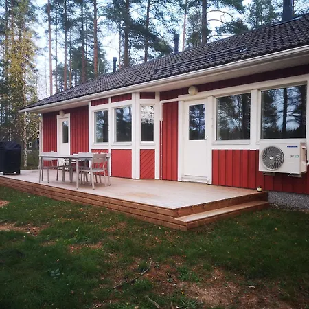 Malmi Cosy House By The Apartment *